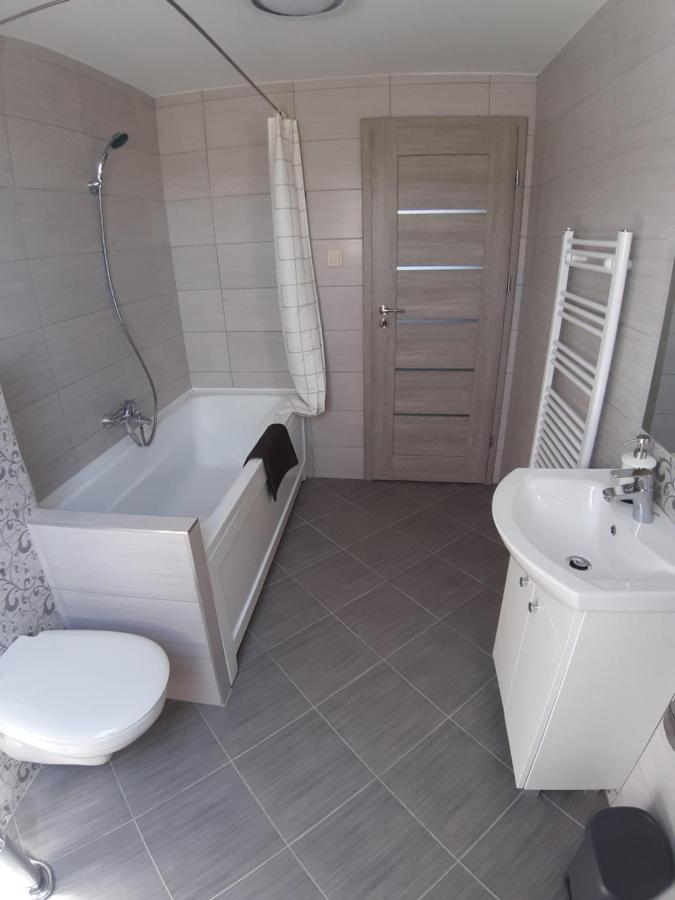 Profi Kecó Apartman Balatonalmádi Exterior foto