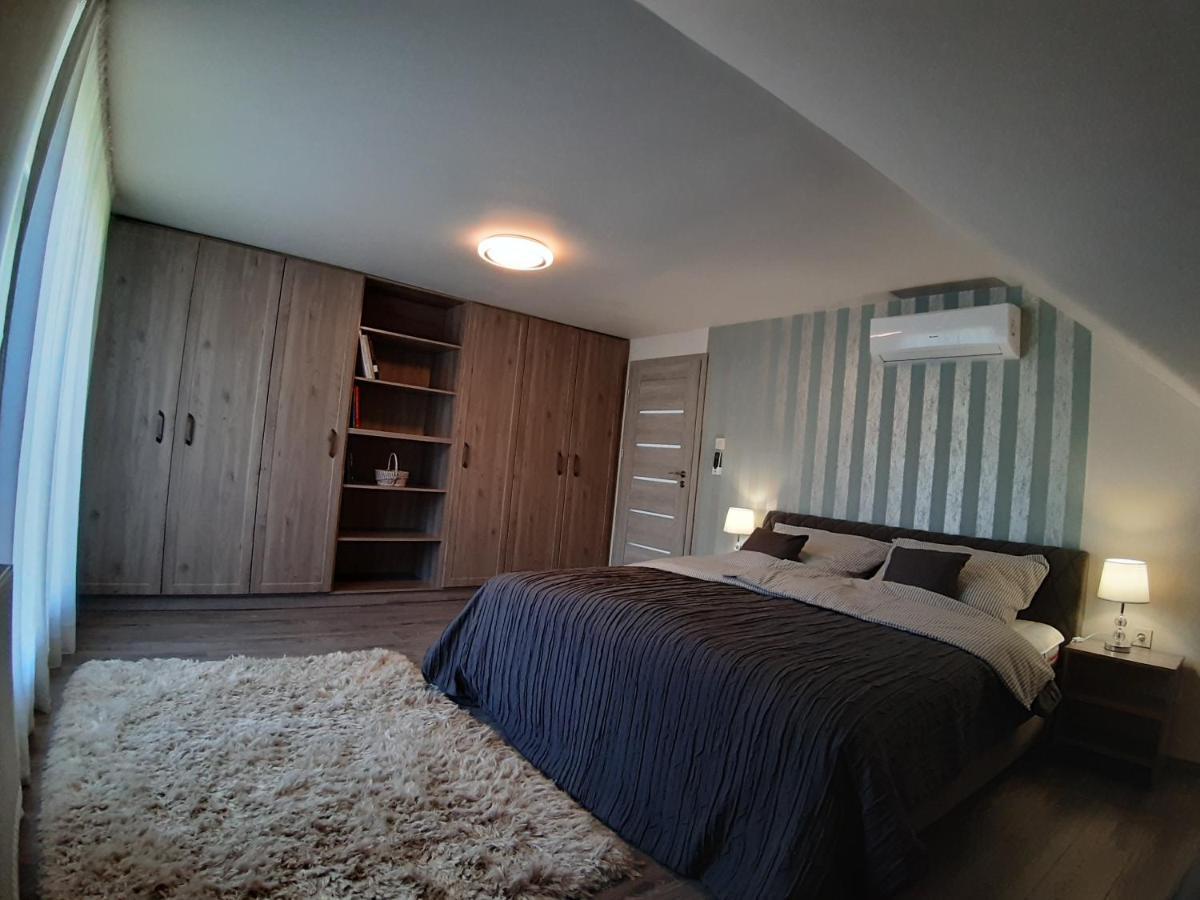 Profi Kecó Apartman Balatonalmádi Exterior foto