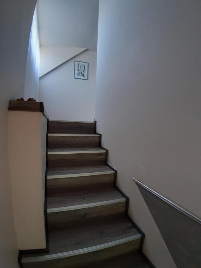 Profi Kecó Apartman Balatonalmádi Exterior foto