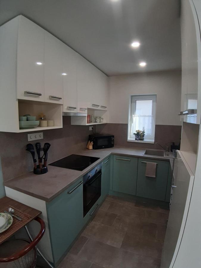 Profi Kecó Apartman Balatonalmádi Exterior foto