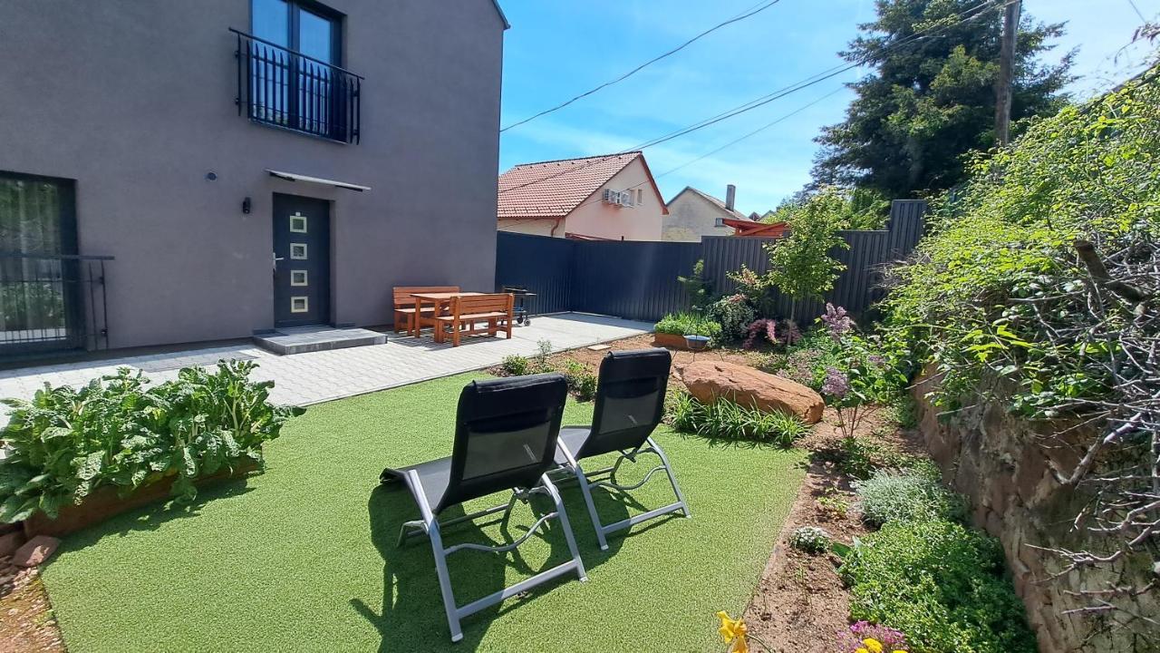 Profi Kecó Apartman Balatonalmádi Exterior foto